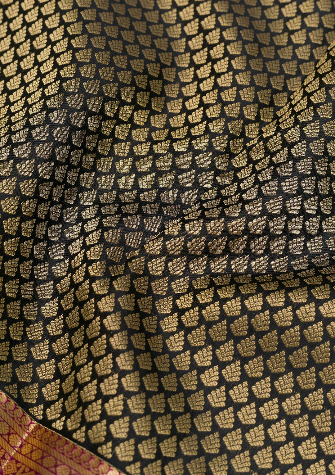 Buy Black Zariwork Pure Silk Saree - Koskii