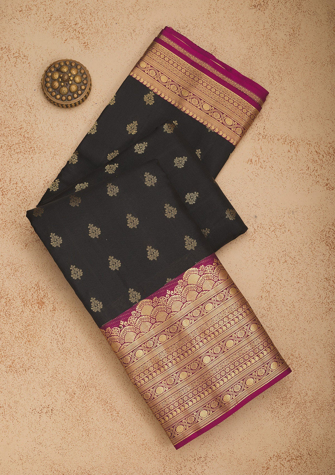 Black Zariwork Pure Silk Saree-Koskii