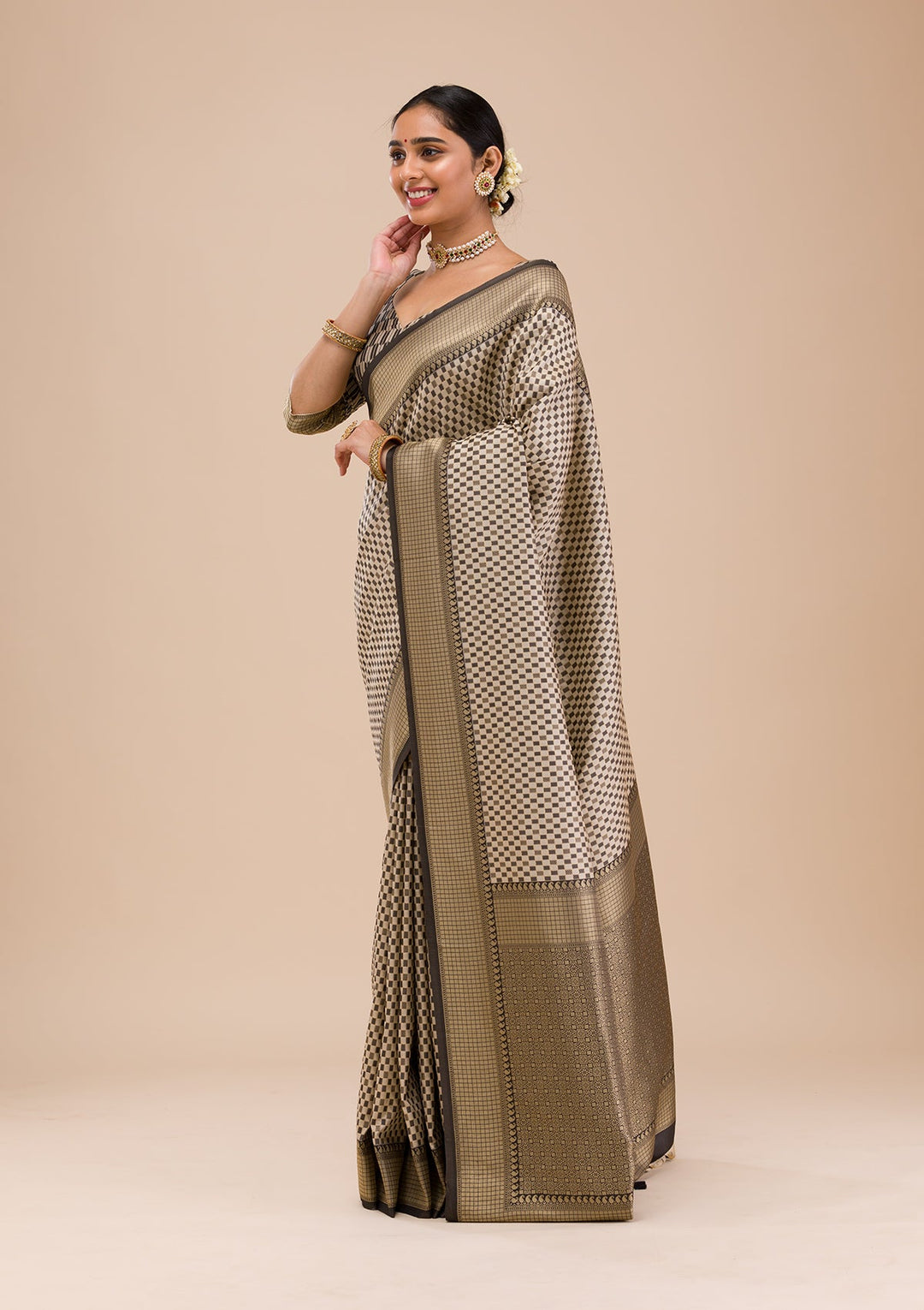 Black Zariwork Silk Saree-Koskii