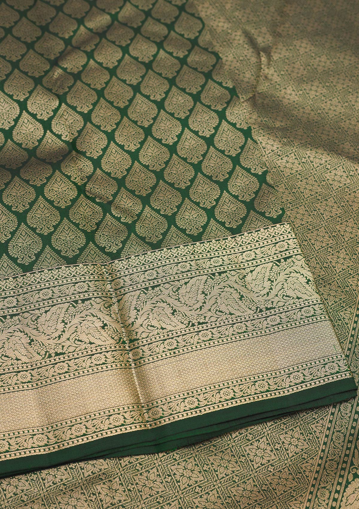 Bottle Green Zariwork Pure Silk Saree-Koskii