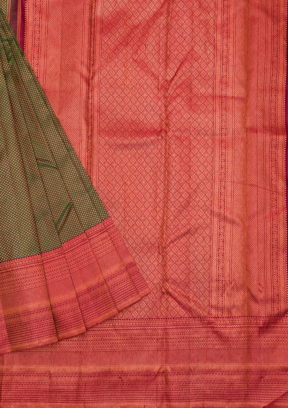 Bottle Green Zariwork Pure Silk Saree-Koskii