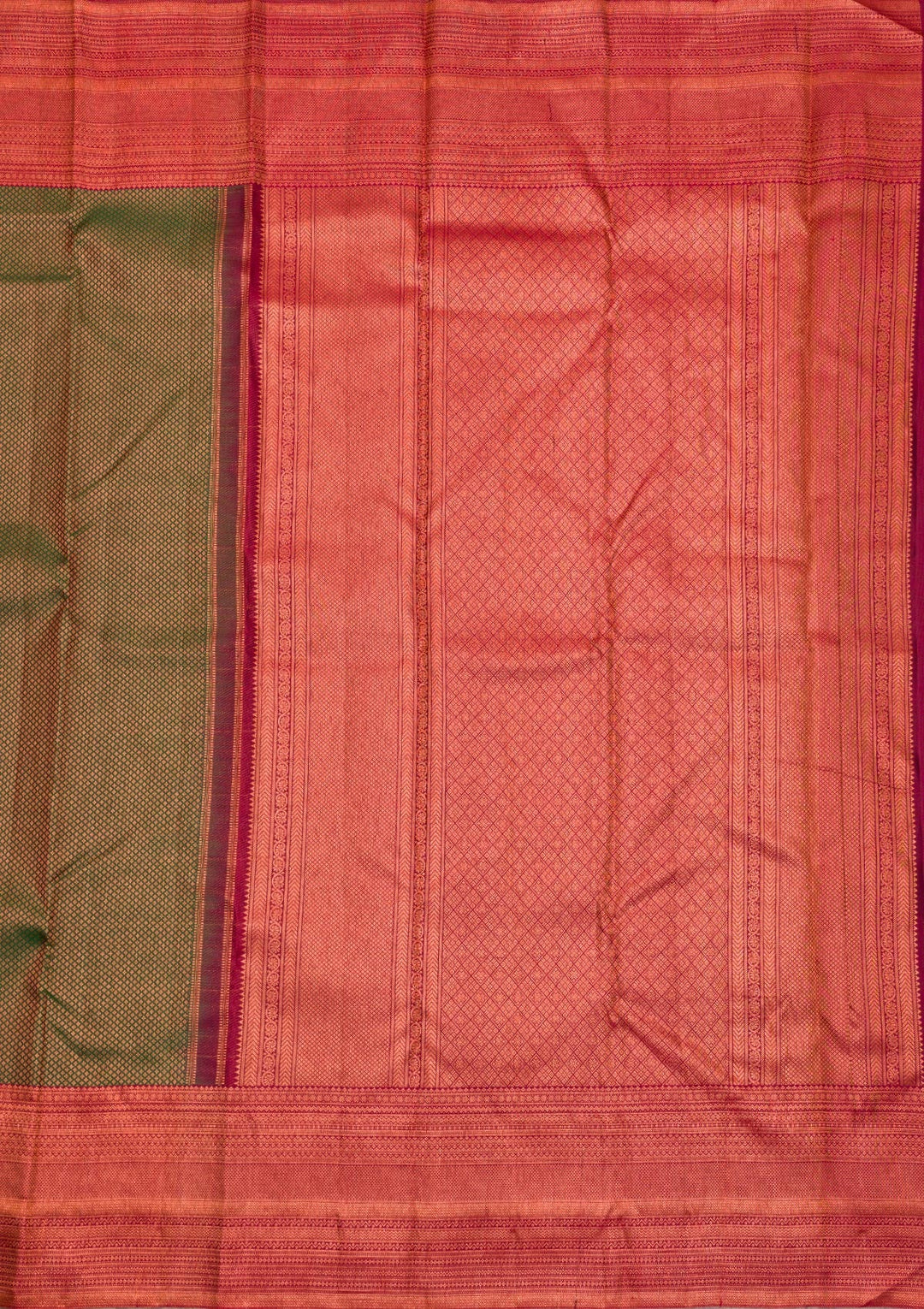Bottle Green Zariwork Pure Silk Saree-Koskii