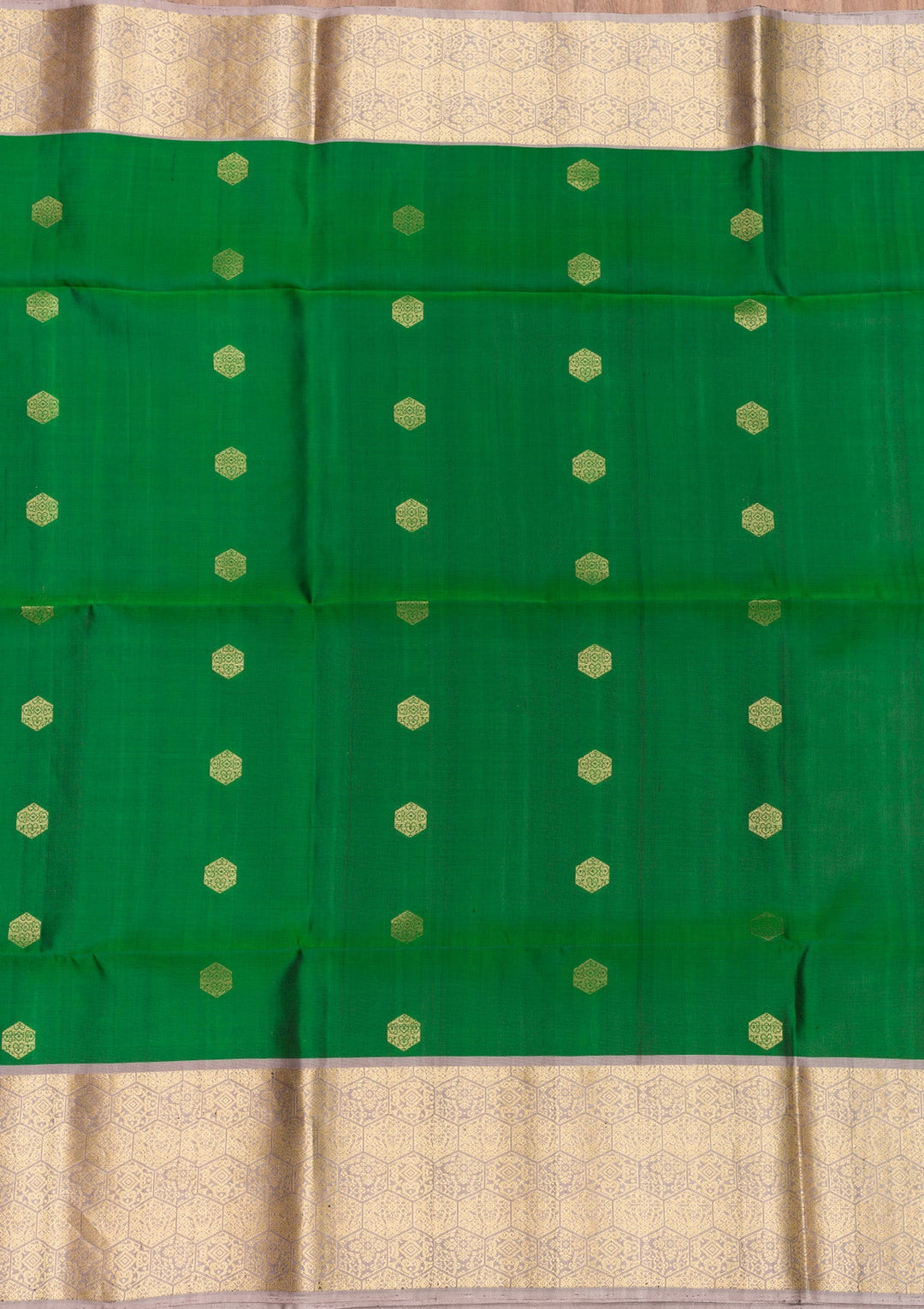 Bottle Green Zariwork Pure Silk Saree-Koskii