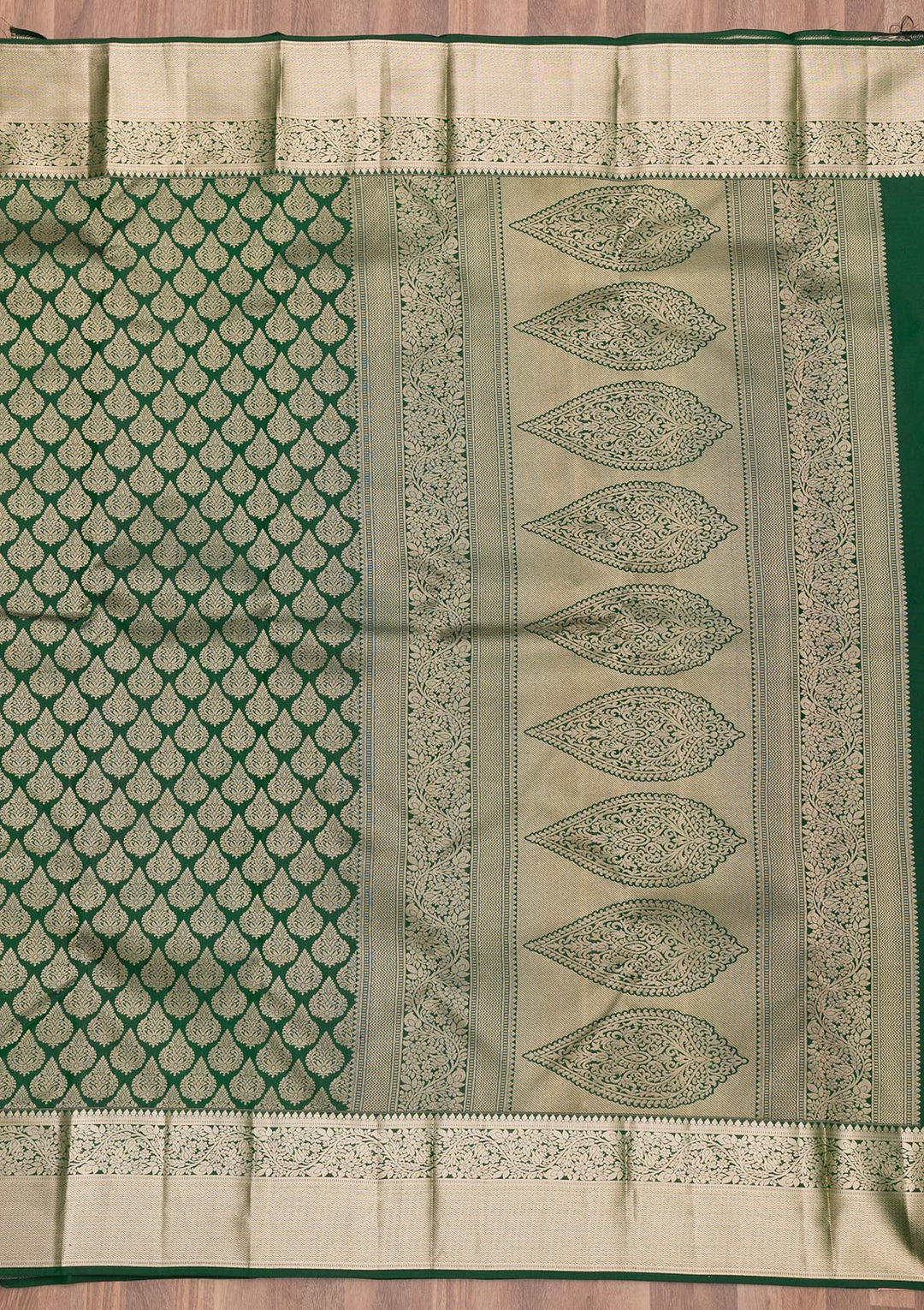 Bottle Green Zariwork Pure Silk Saree-Koskii