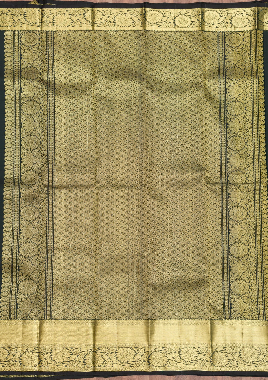 Bottle Green Zariwork Pure Silk Saree-Koskii
