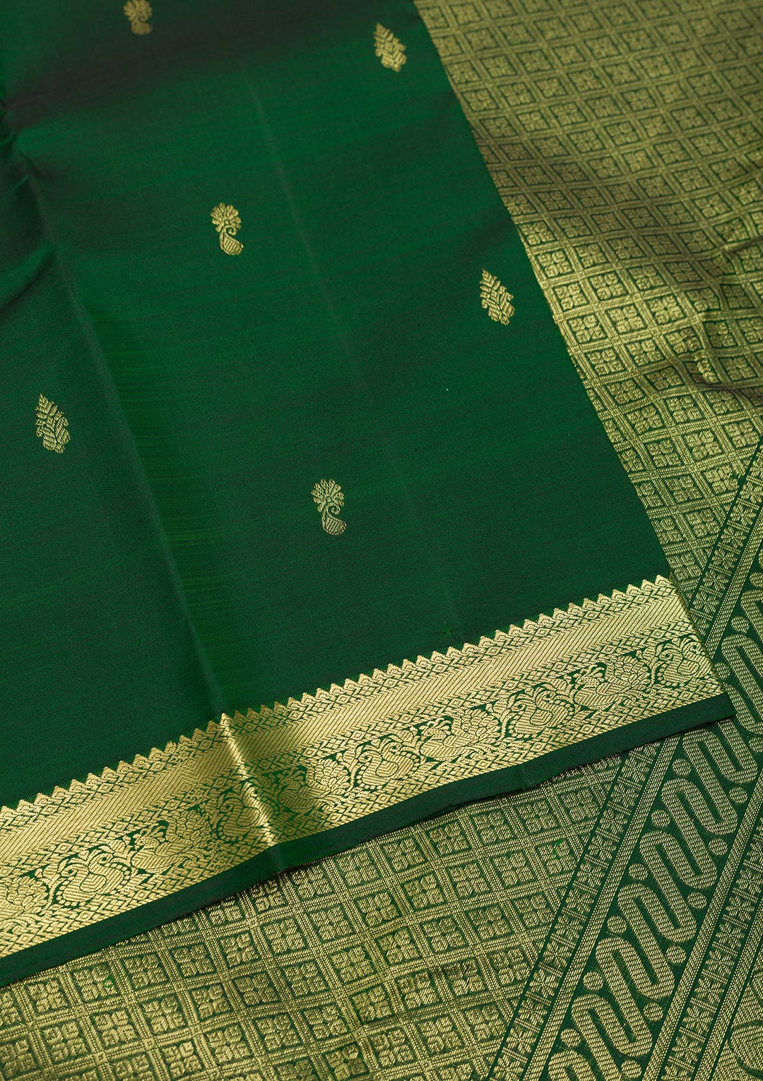 Bottle Green Zariwork Pure Silk Saree-Koskii