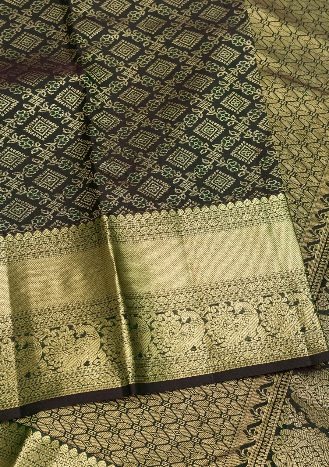 Bottle Green Zariwork Pure Silk Saree-Koskii