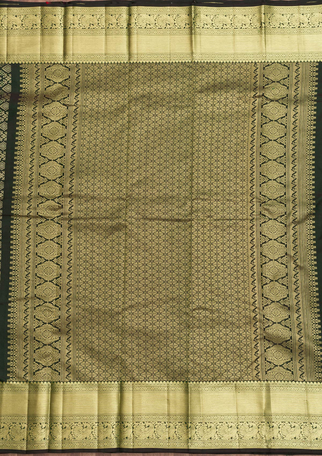 Bottle Green Zariwork Pure Silk Saree-Koskii