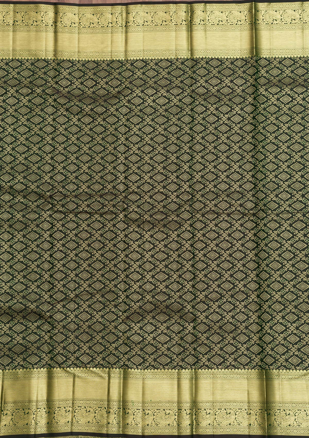 Bottle Green Zariwork Pure Silk Saree-Koskii