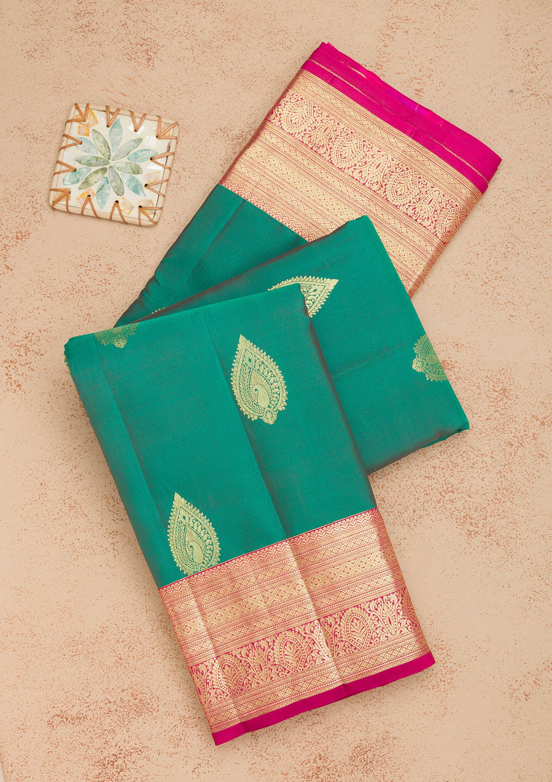 Bottle Green Zariwork Pure Silk Saree-Koskii