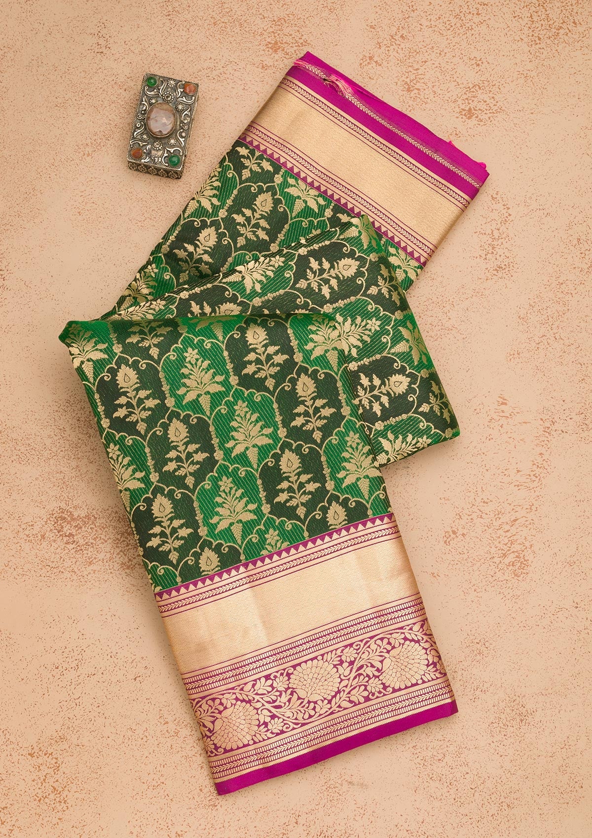 Bottle Green Zariwork Pure Silk Saree-Koskii