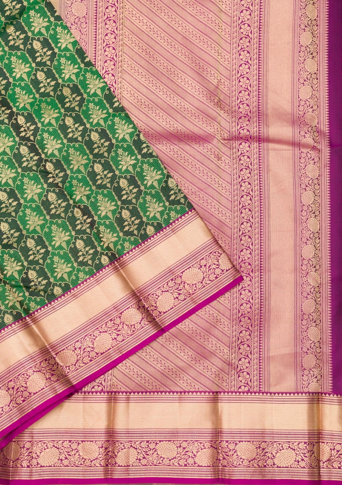 Bottle Green Zariwork Pure Silk Saree-Koskii