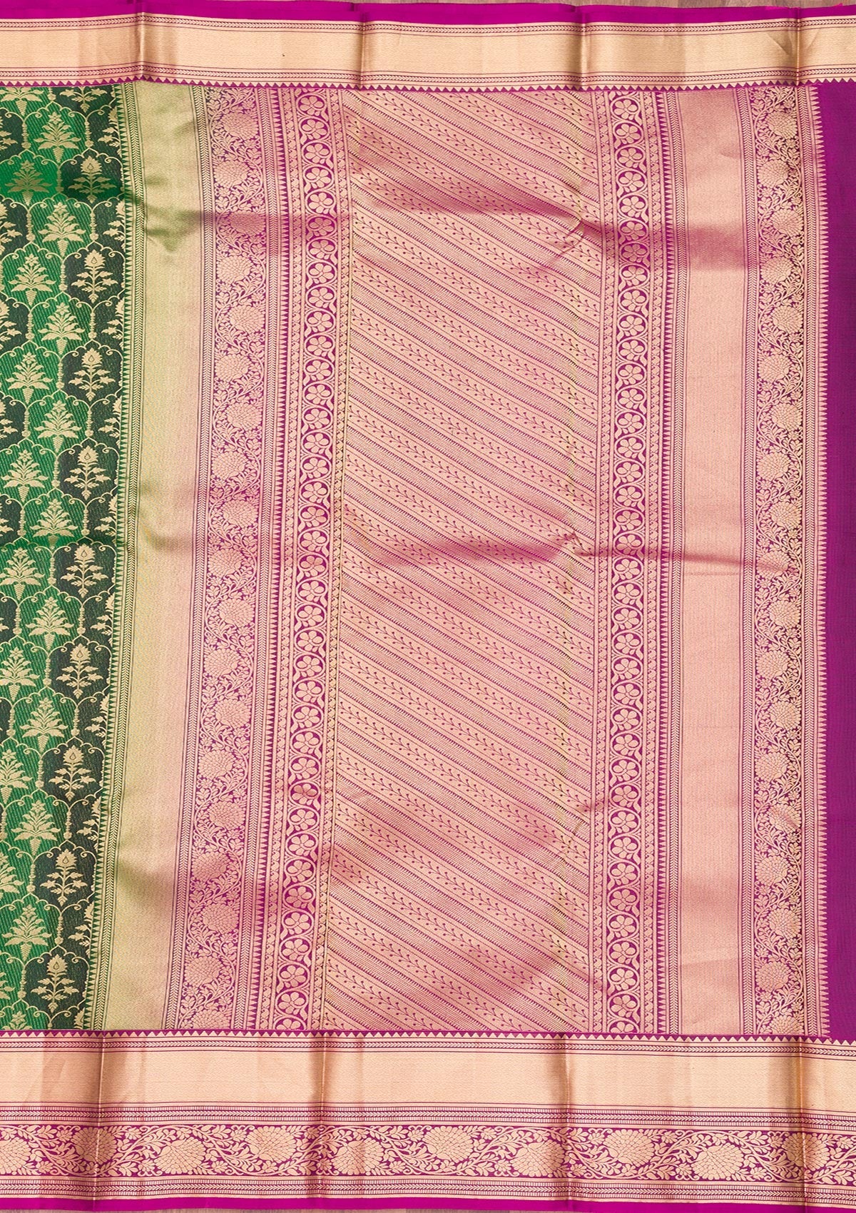 Bottle Green Zariwork Pure Silk Saree-Koskii