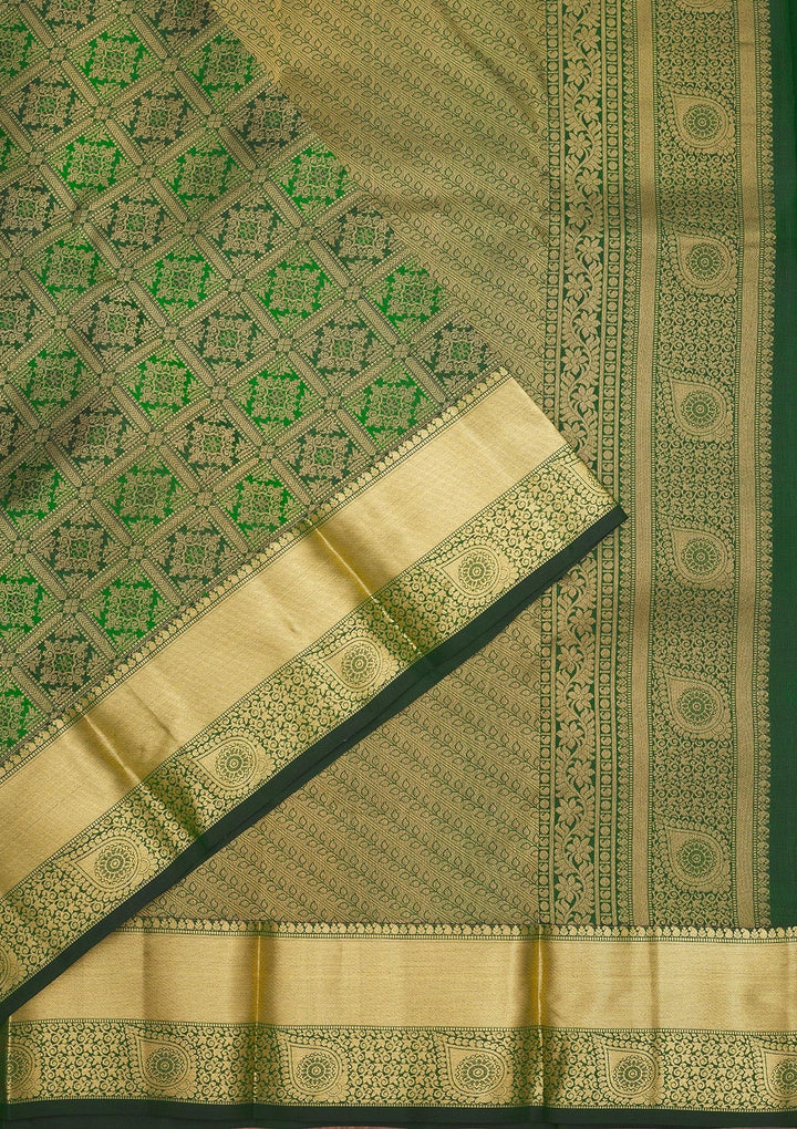 Bottle Green Zariwork Pure Silk Saree-Koskii