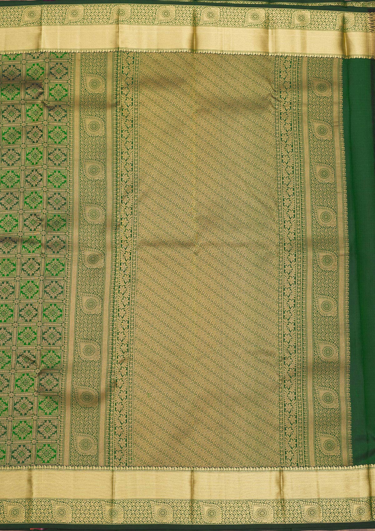 Bottle Green Zariwork Pure Silk Saree-Koskii