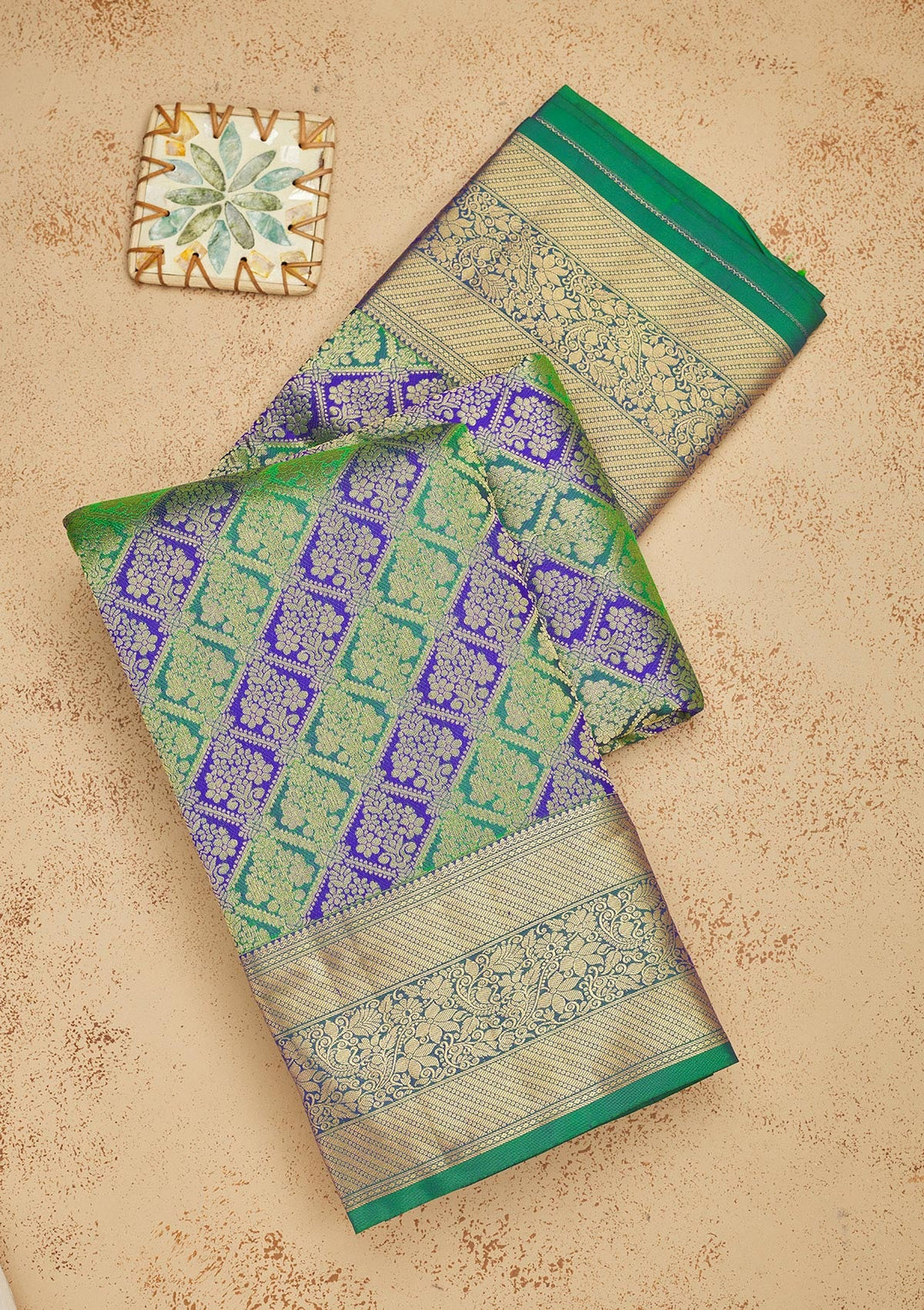 Bottle Green Zariwork Pure Silk Saree-Koskii