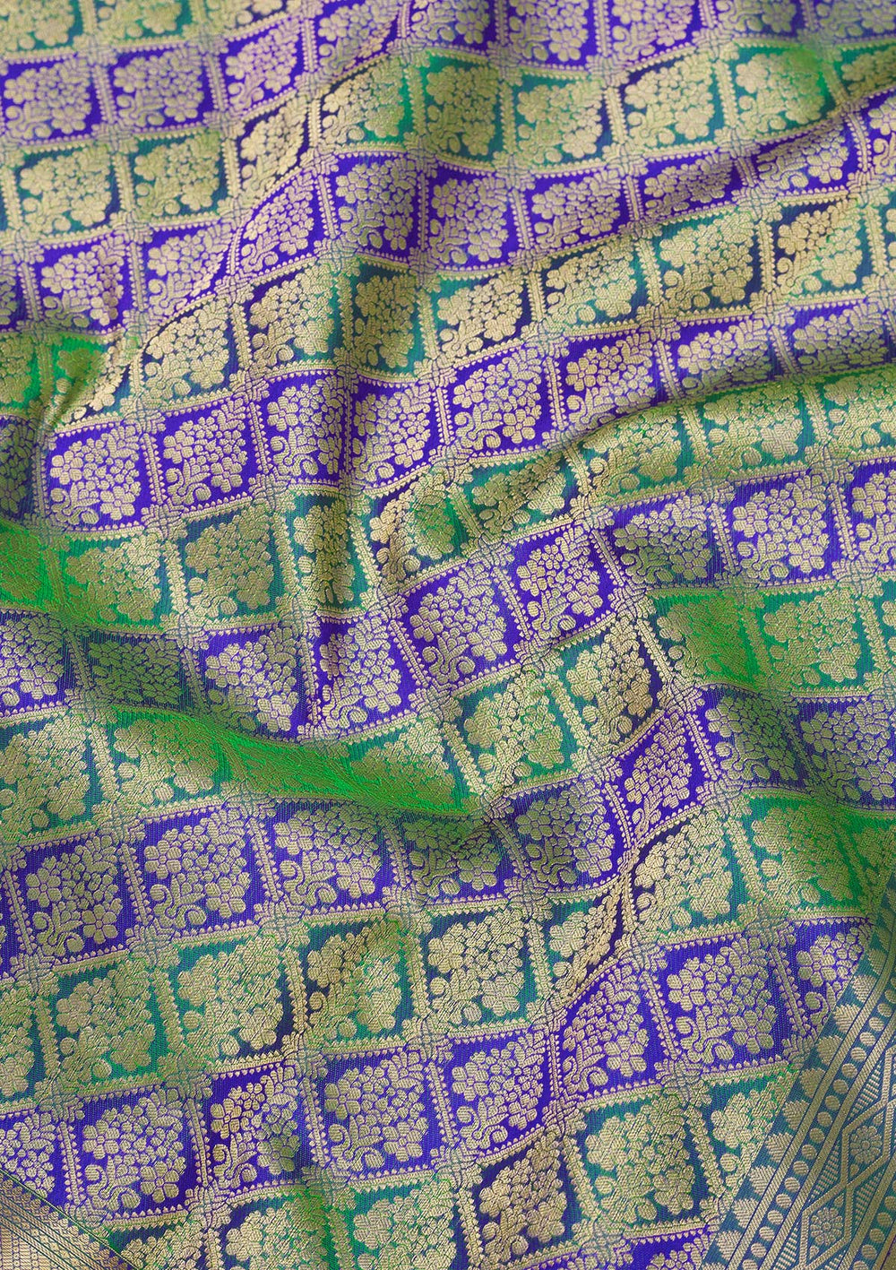Bottle Green Zariwork Pure Silk Saree-Koskii