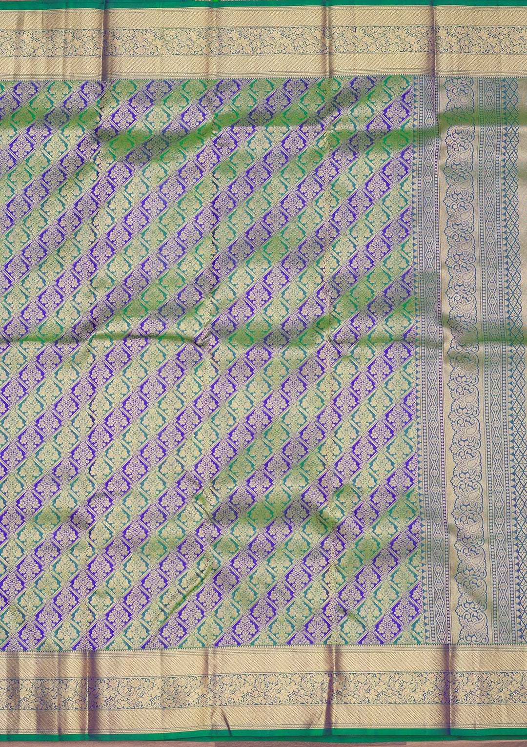 Bottle Green Zariwork Pure Silk Saree-Koskii
