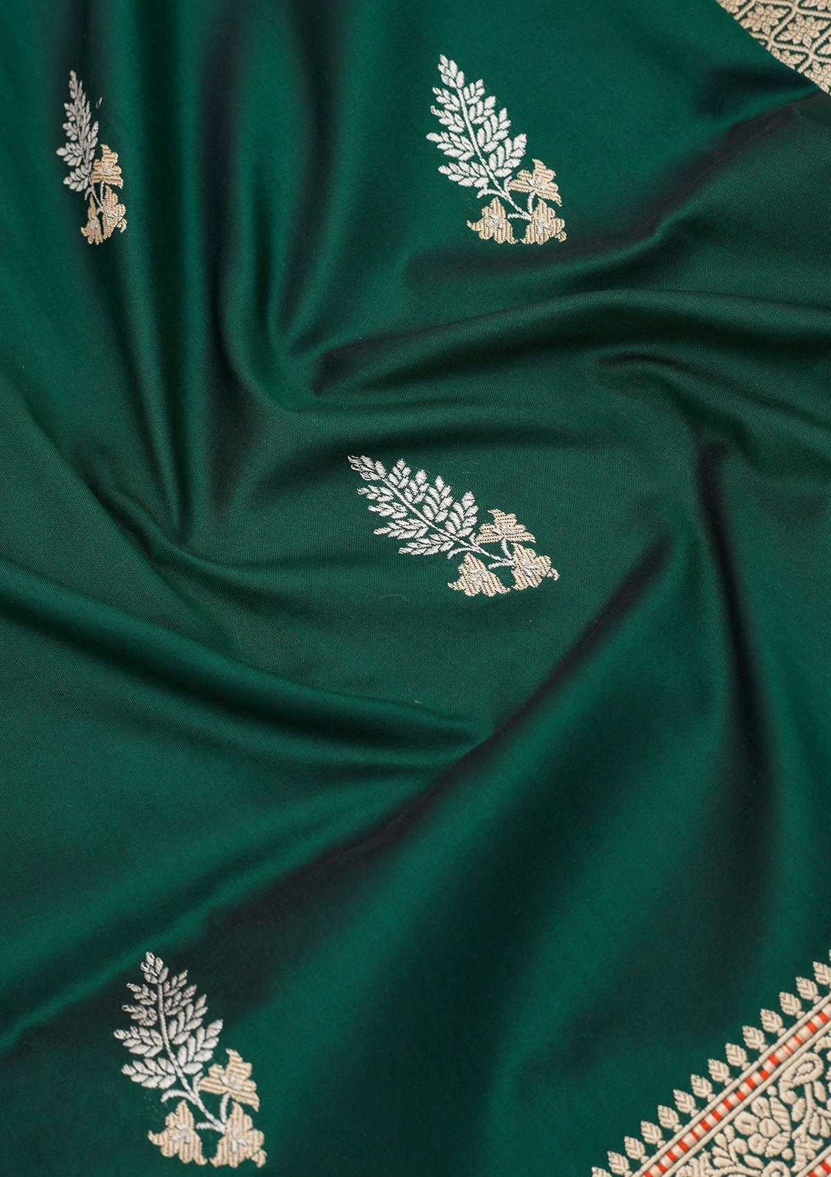 Bottle Green Zariwork Pure Silk Saree-Koskii