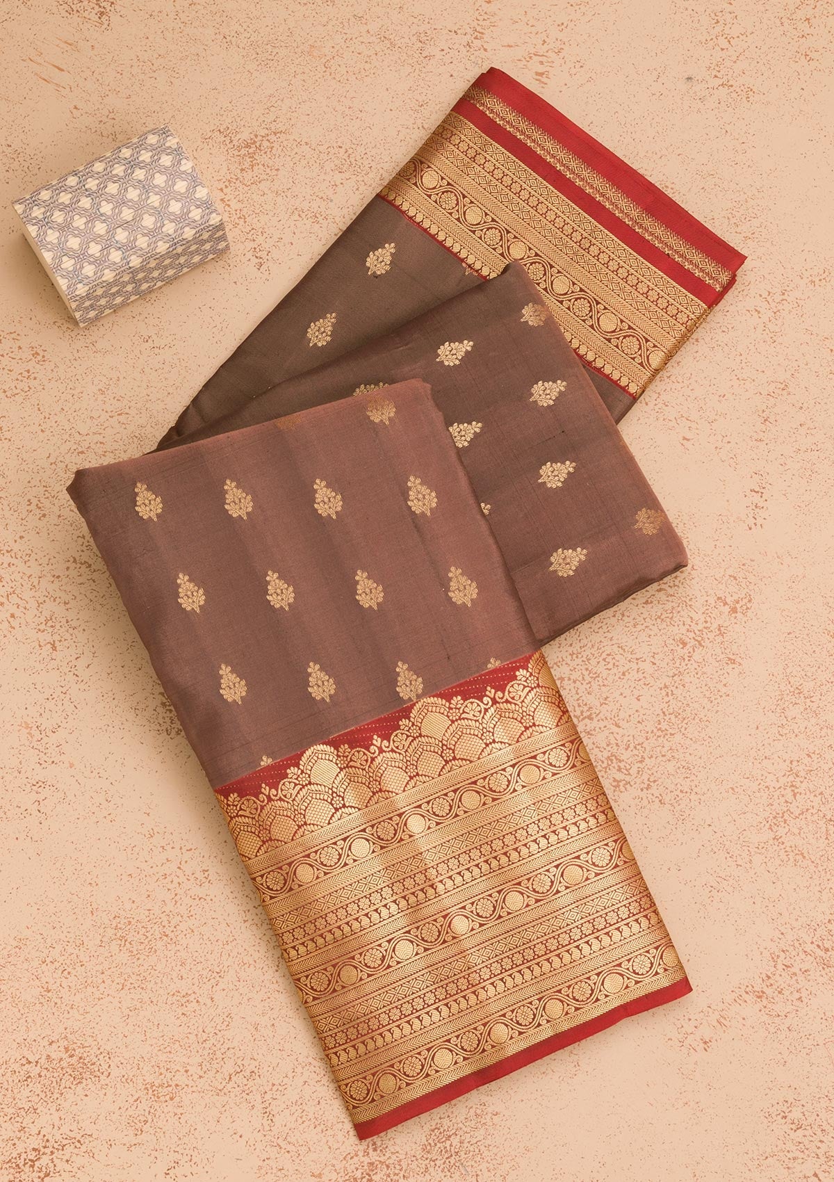 Brown Zariwork Pure Silk Saree-Koskii