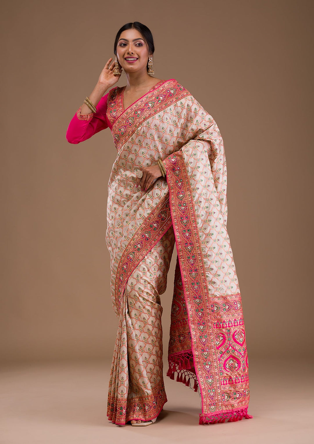 Cream Cutdana Banarasi Silk Saree-Koskii