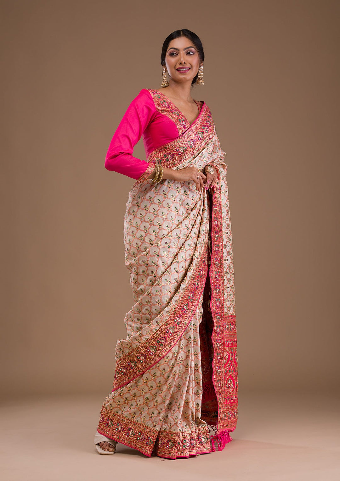 Cream Cutdana Banarasi Silk Saree-Koskii