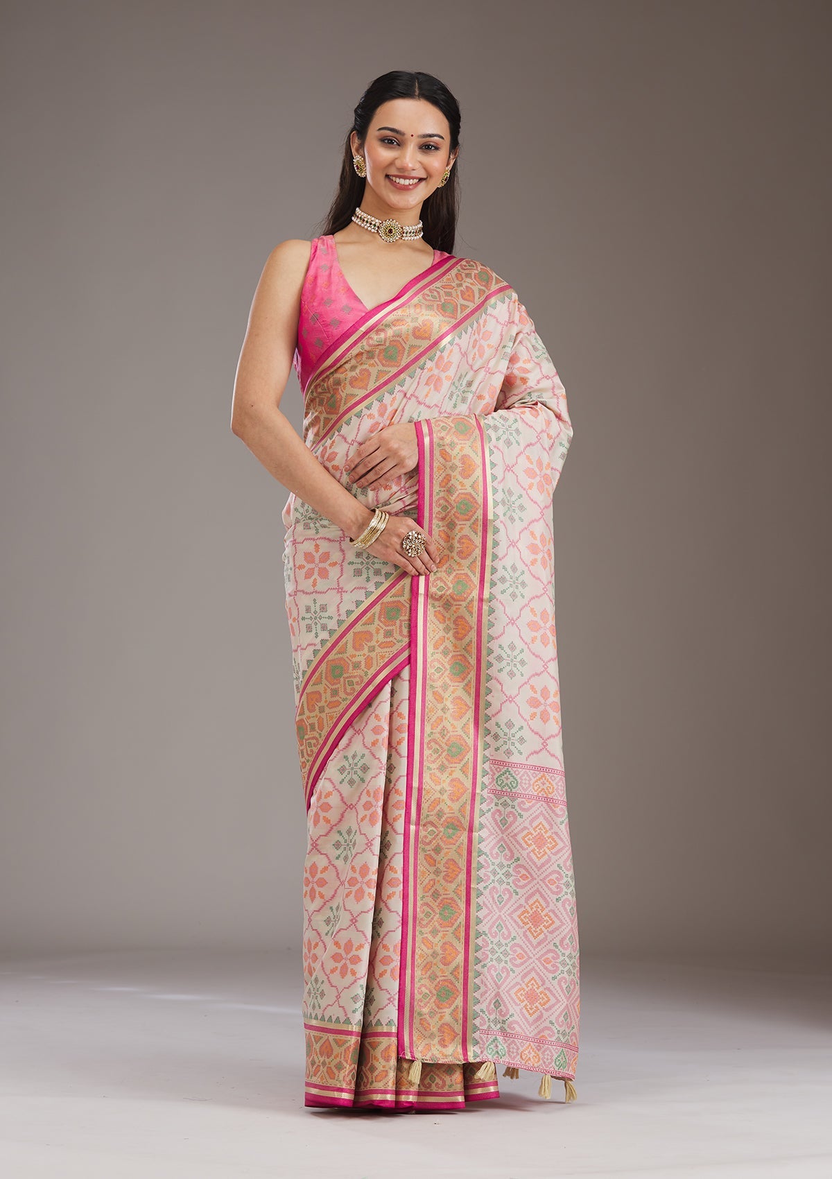 Cream Threadwork Art Silk Saree-Koskii