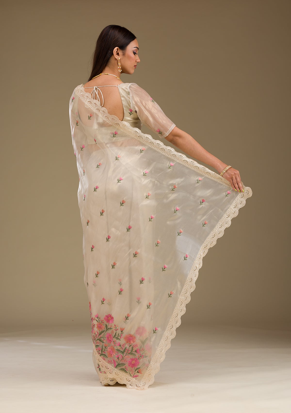 Cream Threadwork Tissue Saree-Koskii