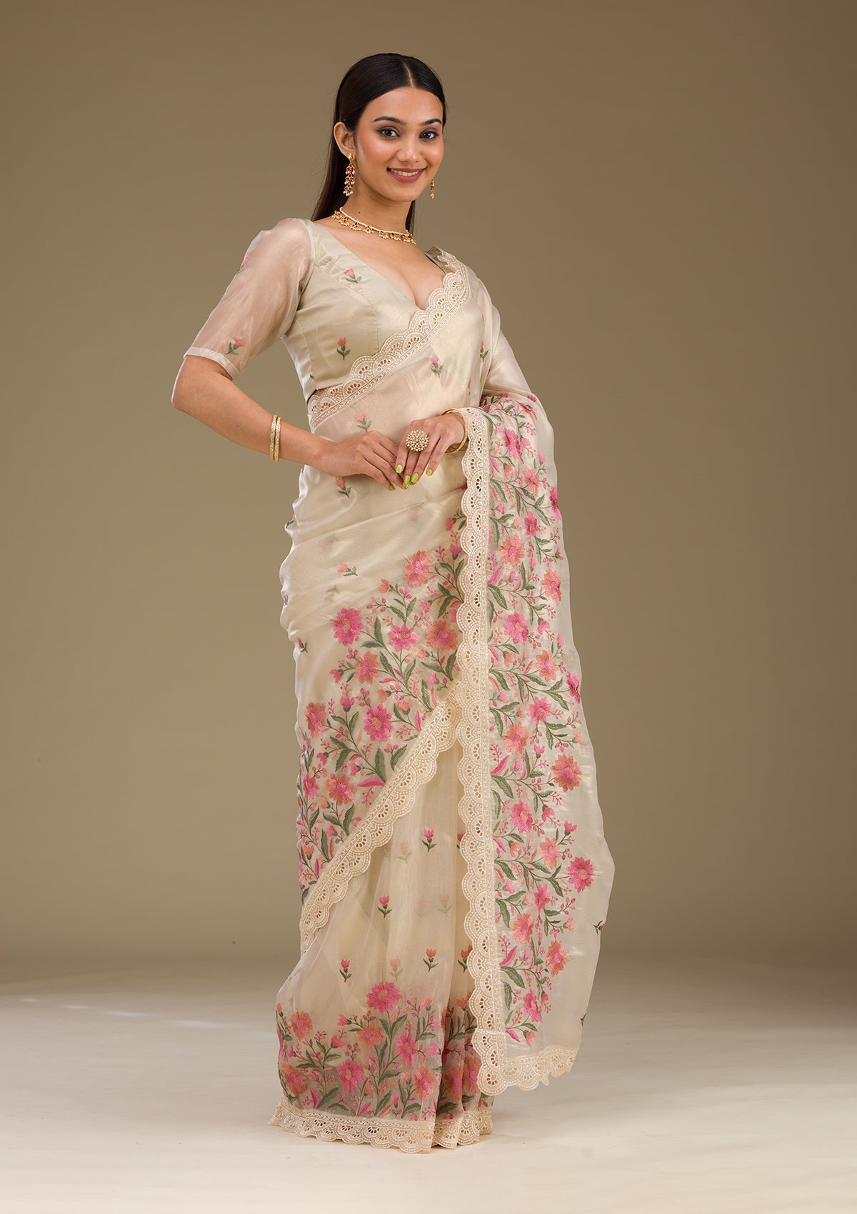 Cream Threadwork Tissue Saree-Koskii