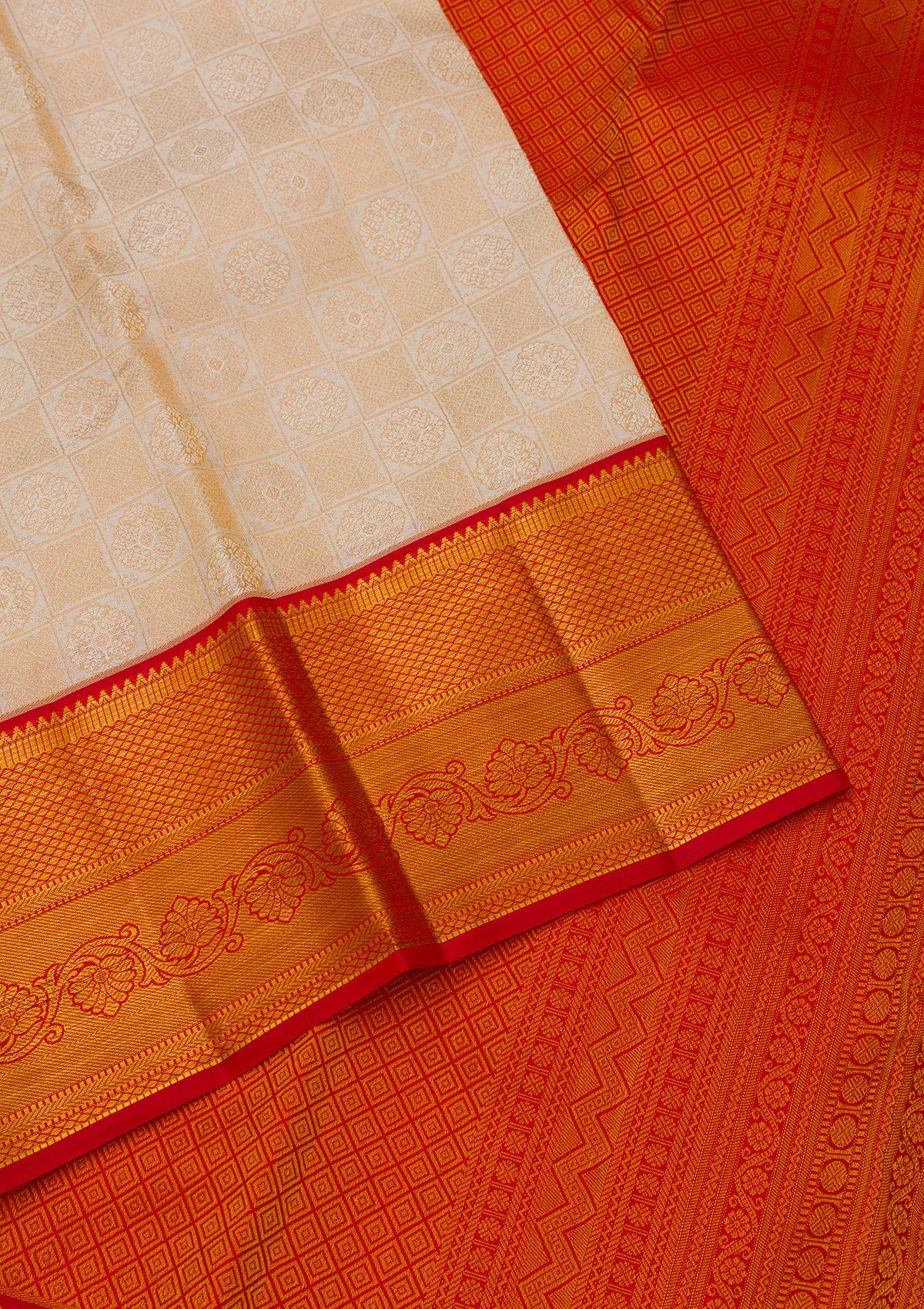 Cream Zariwork Pure Silk Saree-Koskii