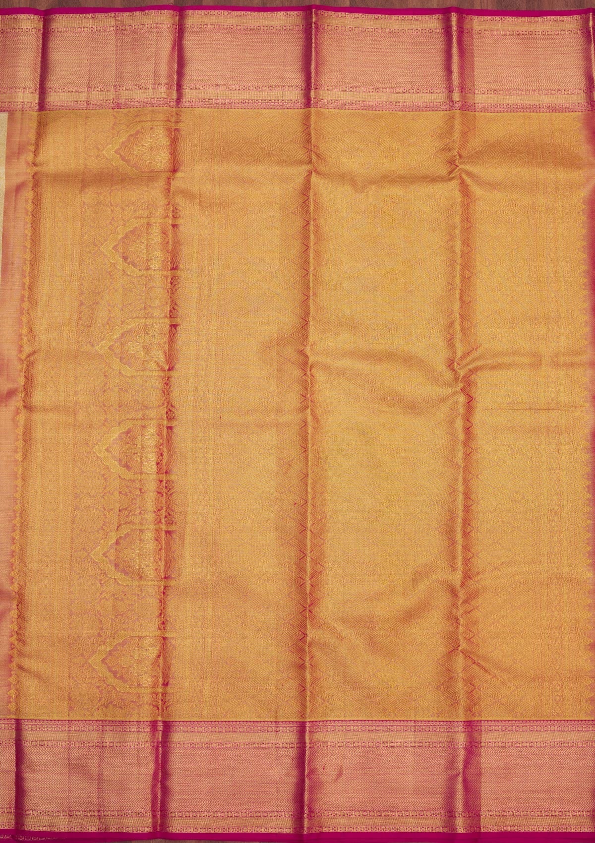 Cream Zariwork Pure Silk Saree-Koskii