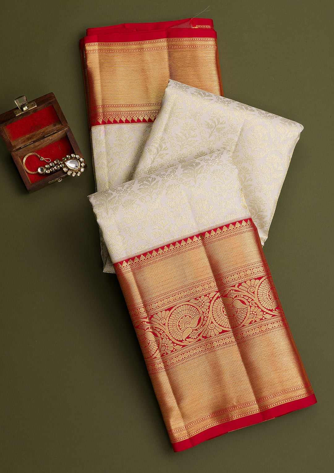 Cream Gold Zariwork Pure Silk Saree - Koskii