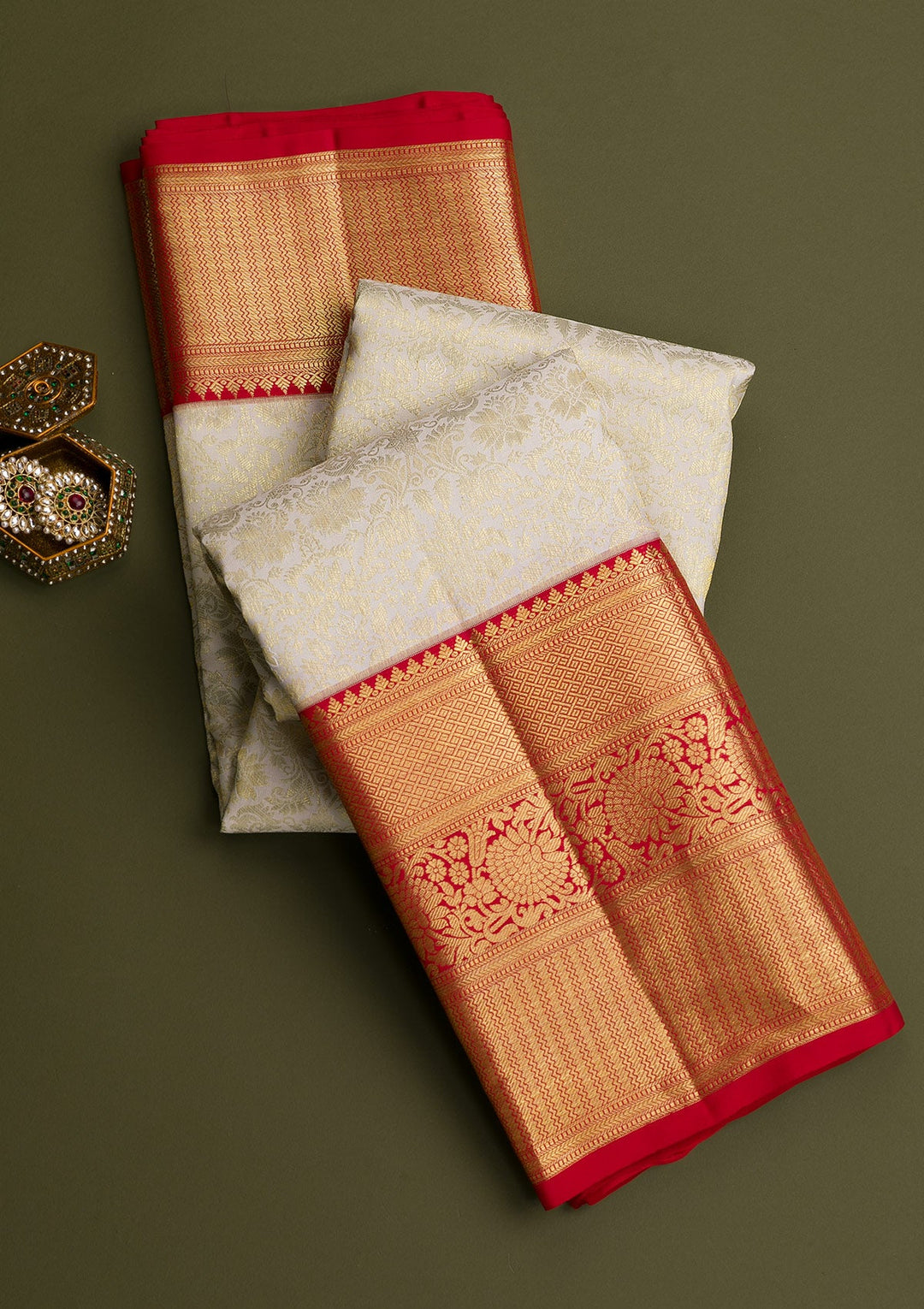 Cream Gold Zariwork Pure Silk Saree - Koskii
