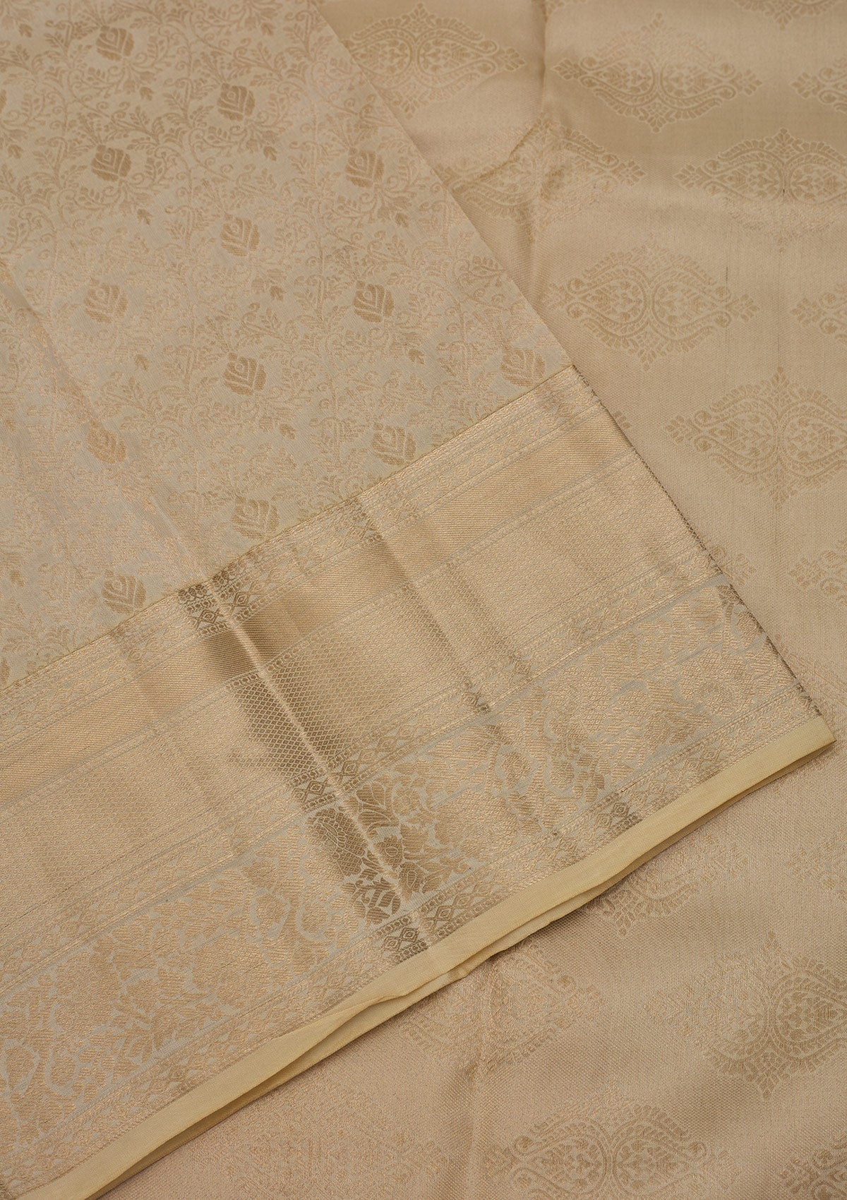 Cream Zariwork Pure Silk Saree