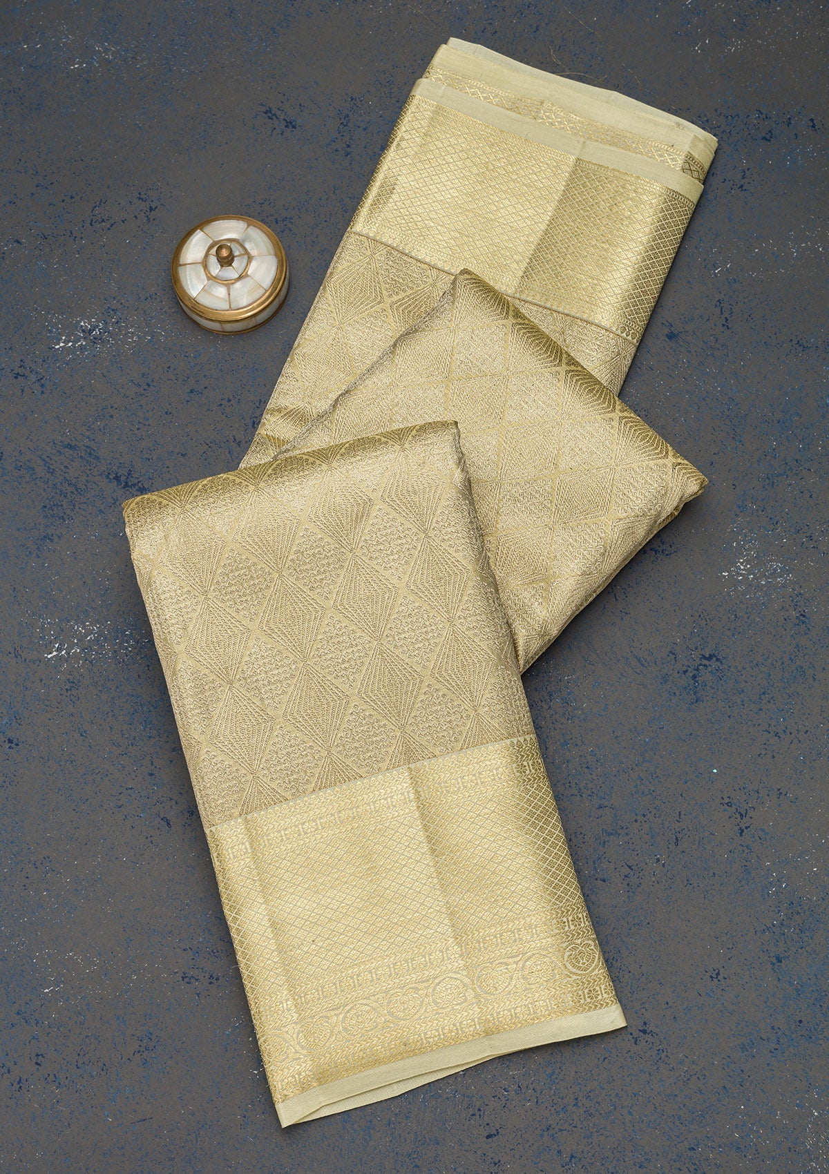 Cream Zariwork Pure Silk Saree-Koskii