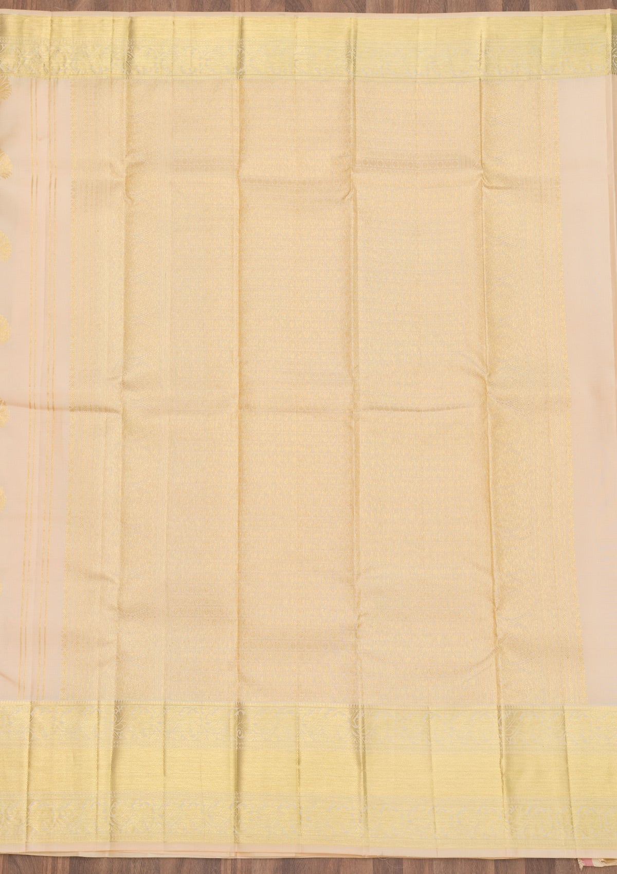 Cream Zariwork Pure Silk Saree-Koskii