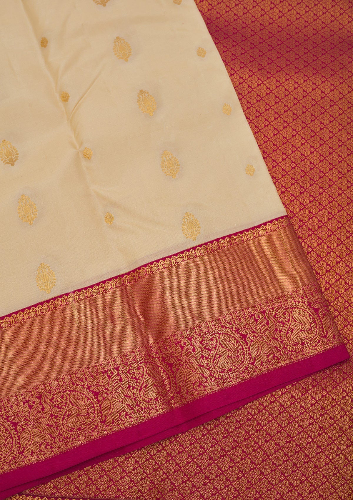 Cream Zariwork Pure Silk Saree