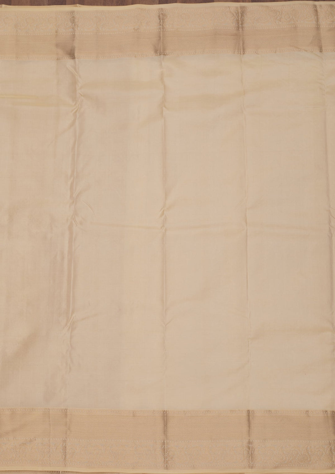 Cream Zariwork Pure Silk Saree