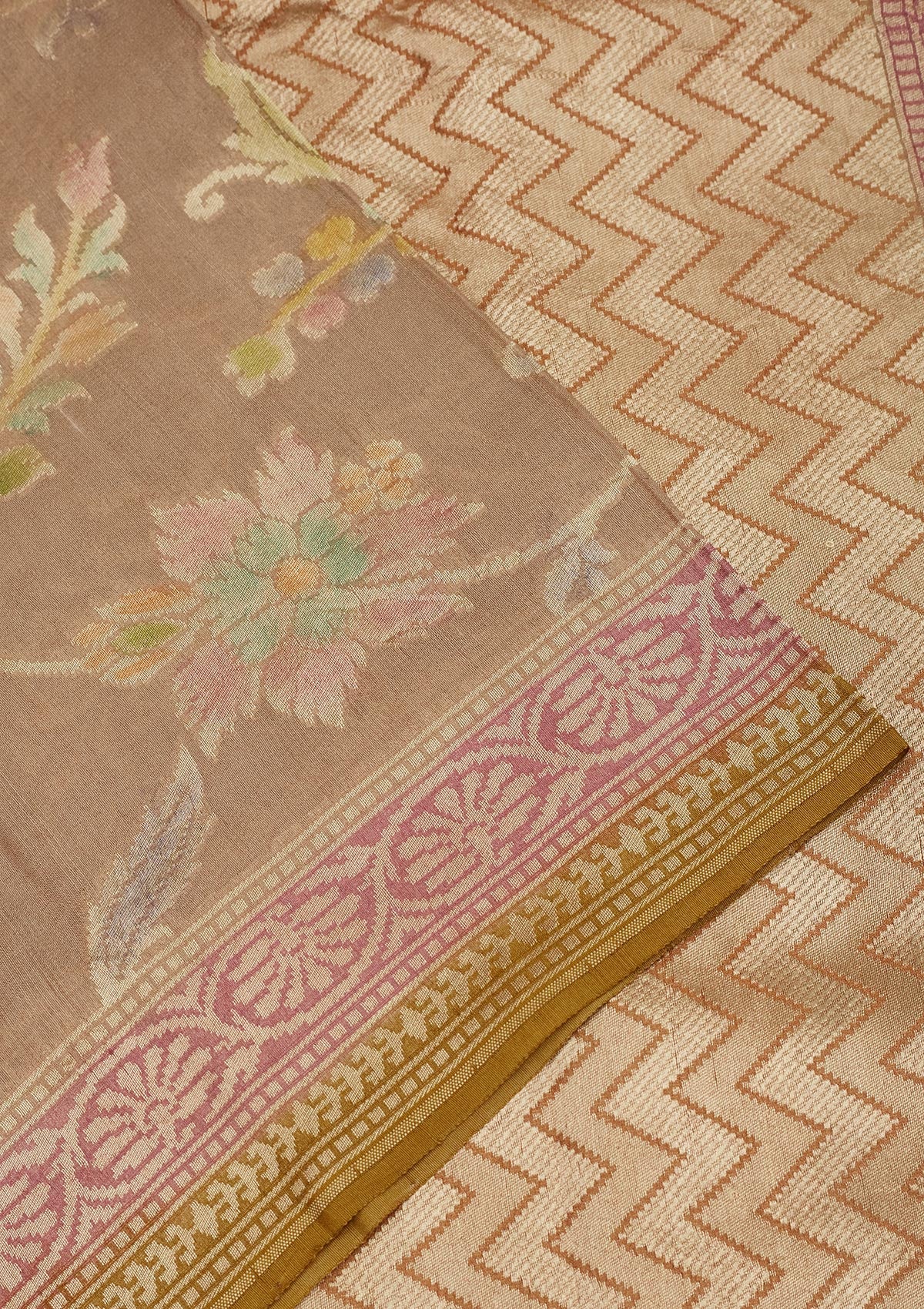 Cream Zariwork Pure Silk Saree-Koskii