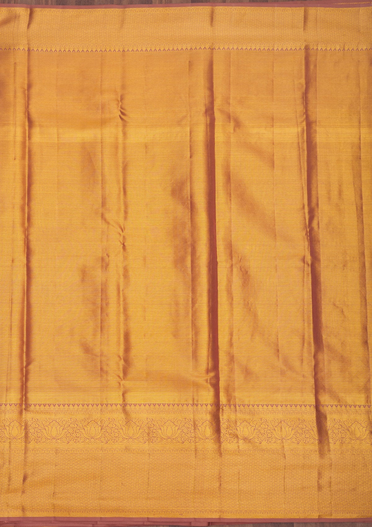 Gold Zariwork Pure Silk Saree-Koskii