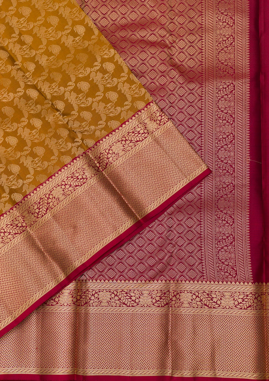 Gold Zariwork Pure Silk Saree-Koskii