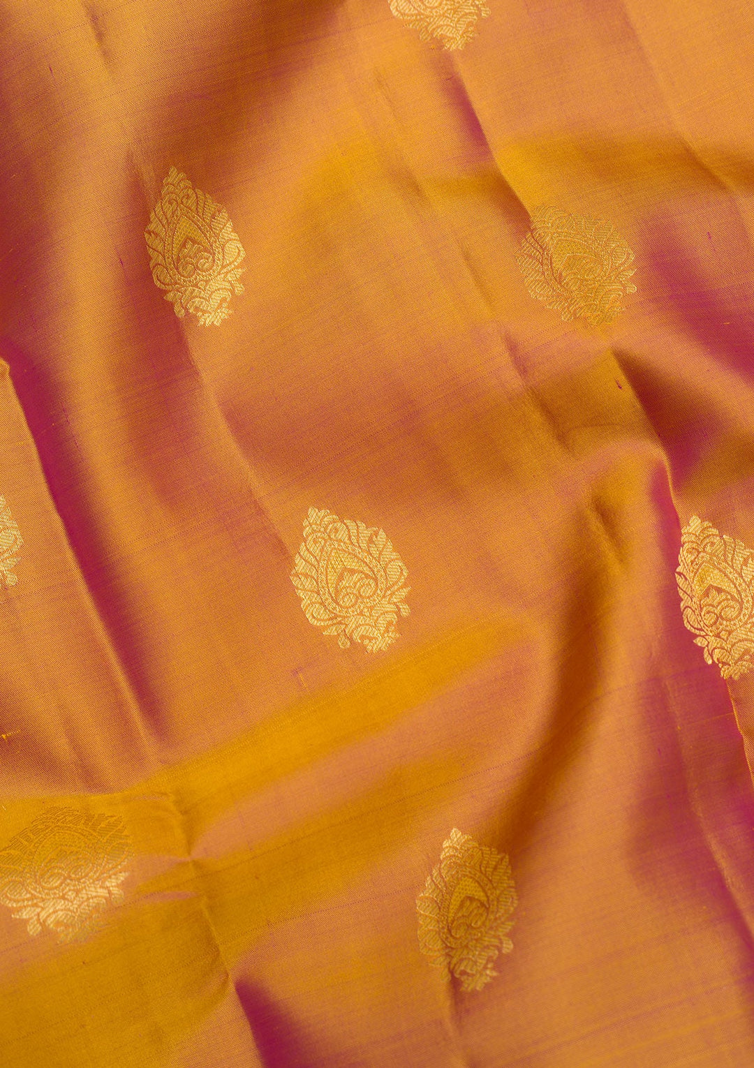 Gold Zariwork Pure Silk Saree-Koskii