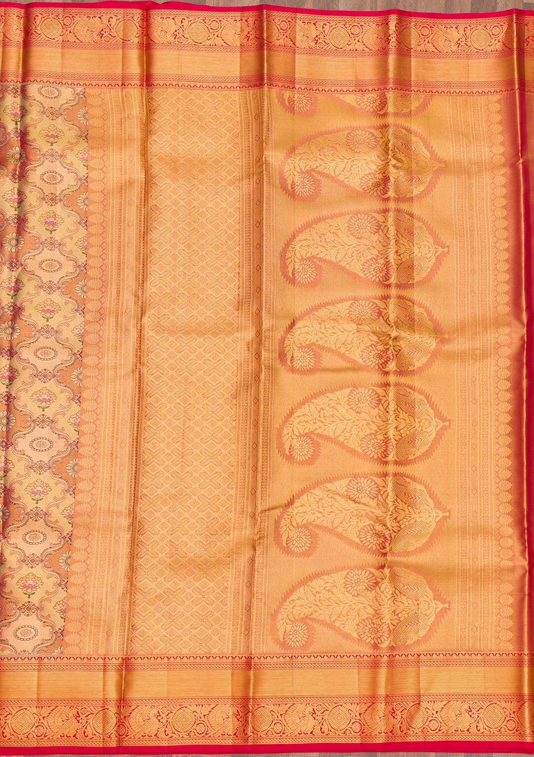 Gold Zariwork Tissue Saree-Koskii