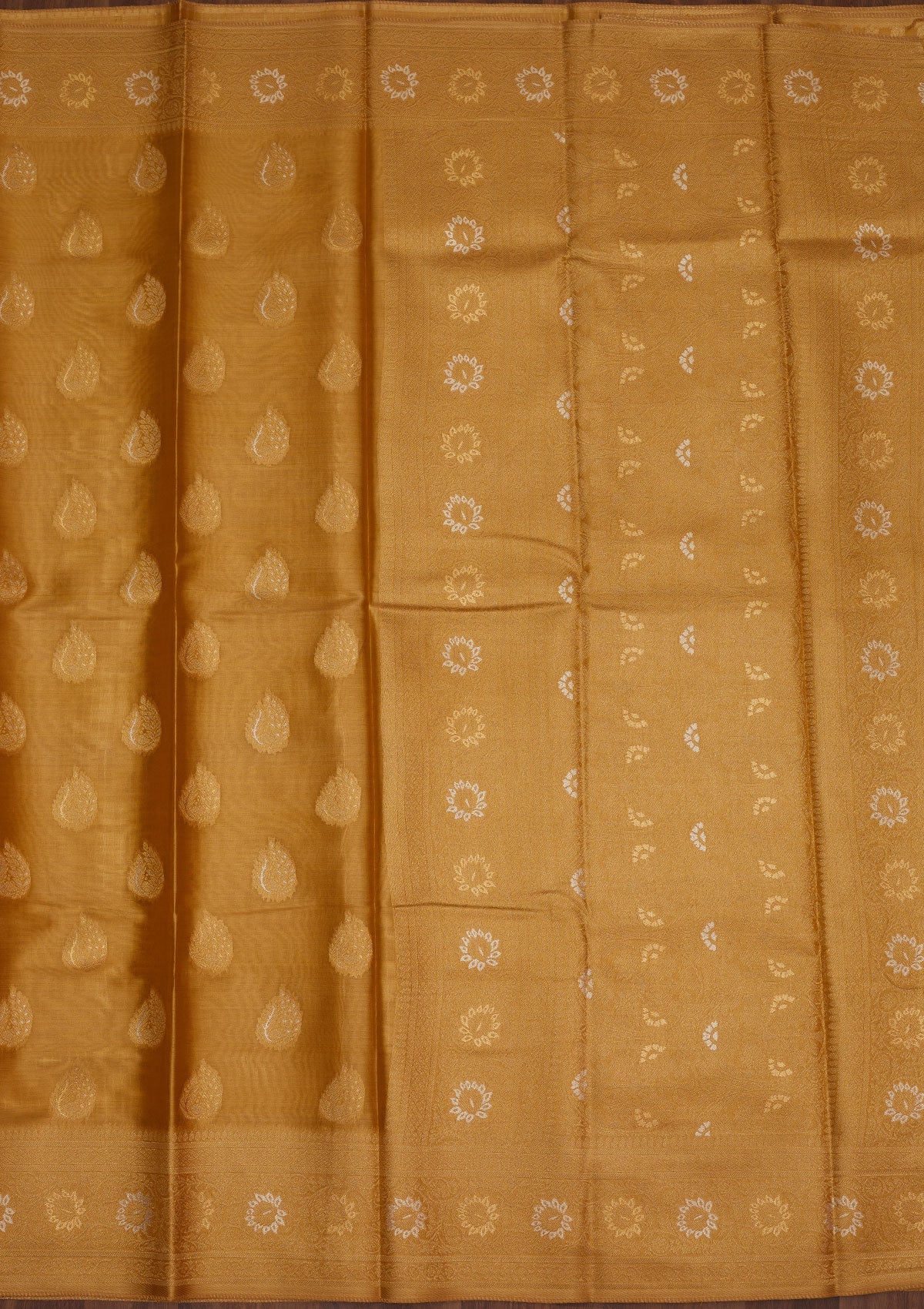 Gold Zariwork Tissue Saree-Koskii