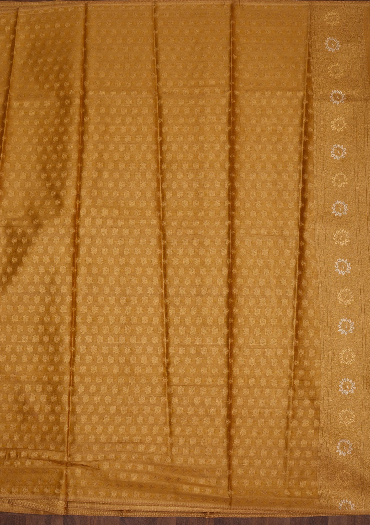 Gold Zariwork Tissue Saree-Koskii