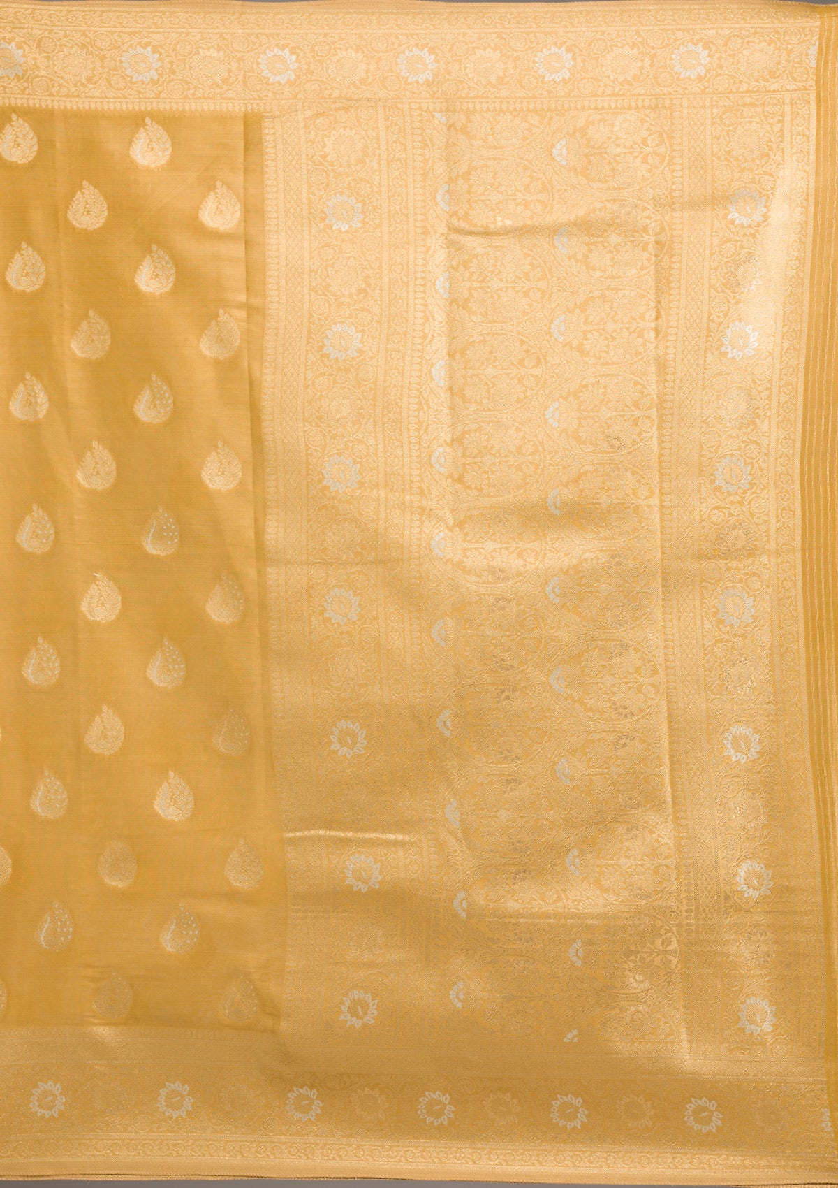 Gold Zariwork Tissue Saree