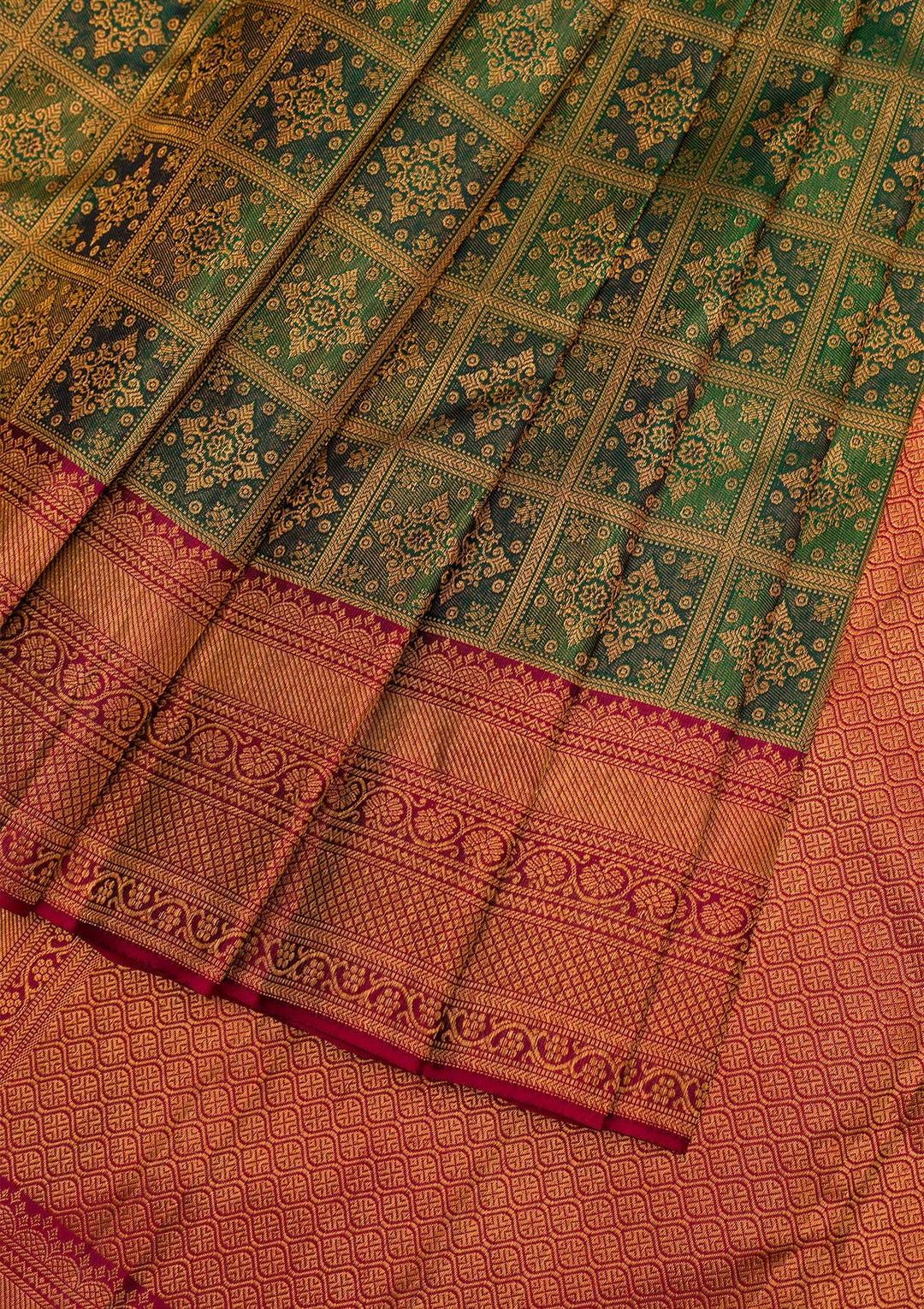 Green Gold Zariwork Pure Silk Saree - Koskii