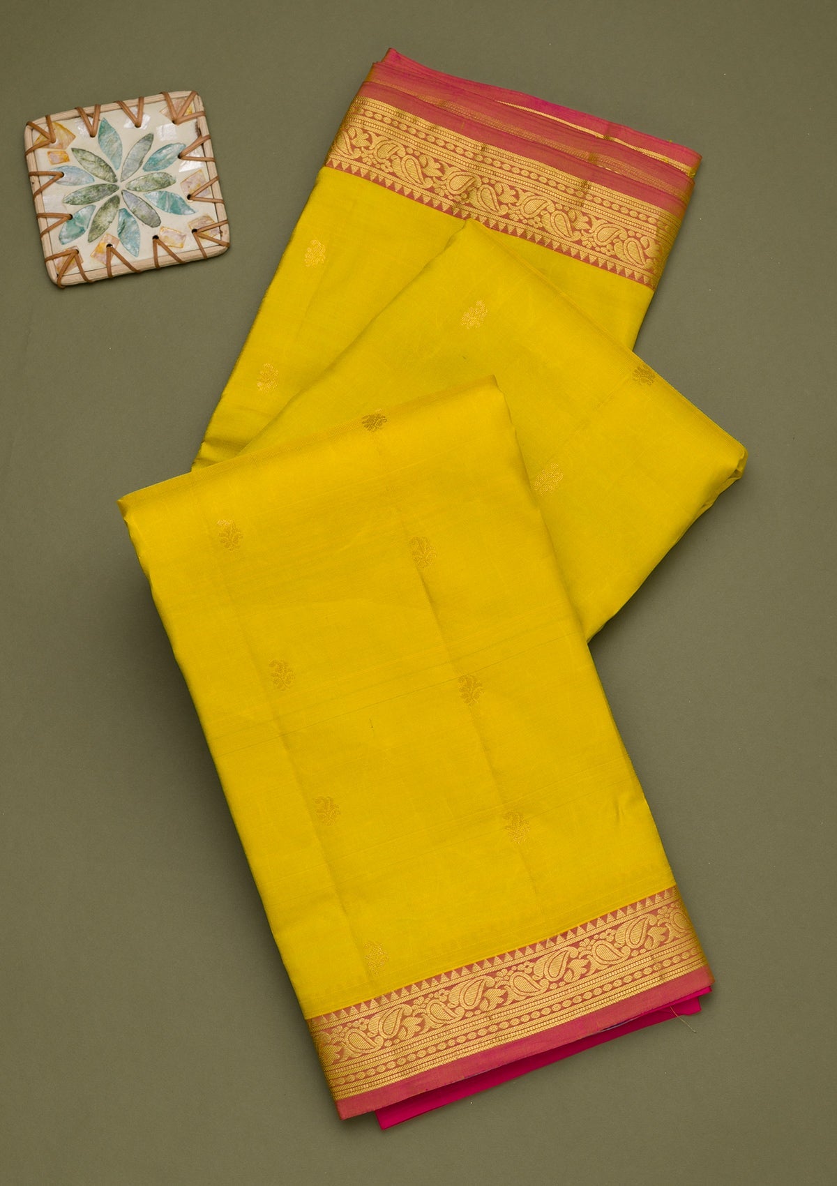 Green Zariwork Pure Silk Saree-Koskii