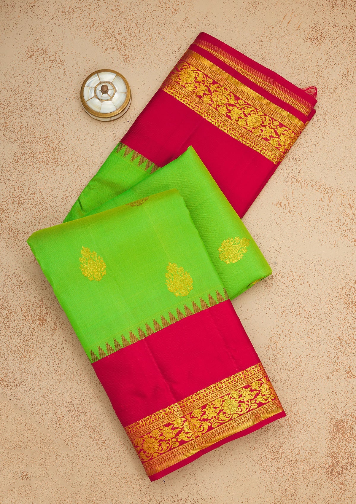 Green Zariwork Pure Silk Saree-Koskii