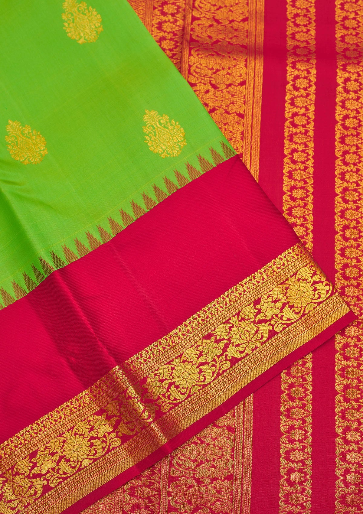 Green Zariwork Pure Silk Saree